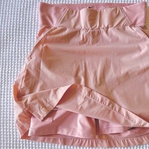 NEW♥️NIKE BLISS SKORT SKIRT XS PALE PINK WORKOUT GOLF TENNIS 2 SIDE POCKETS RUN